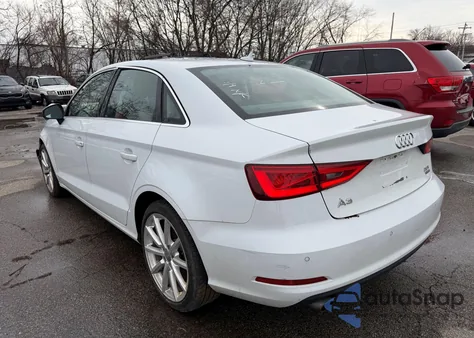 2015 Audi A3 Premium Plus z USA, uszkodzony, nr VIN WAUEFGFF2F1131424